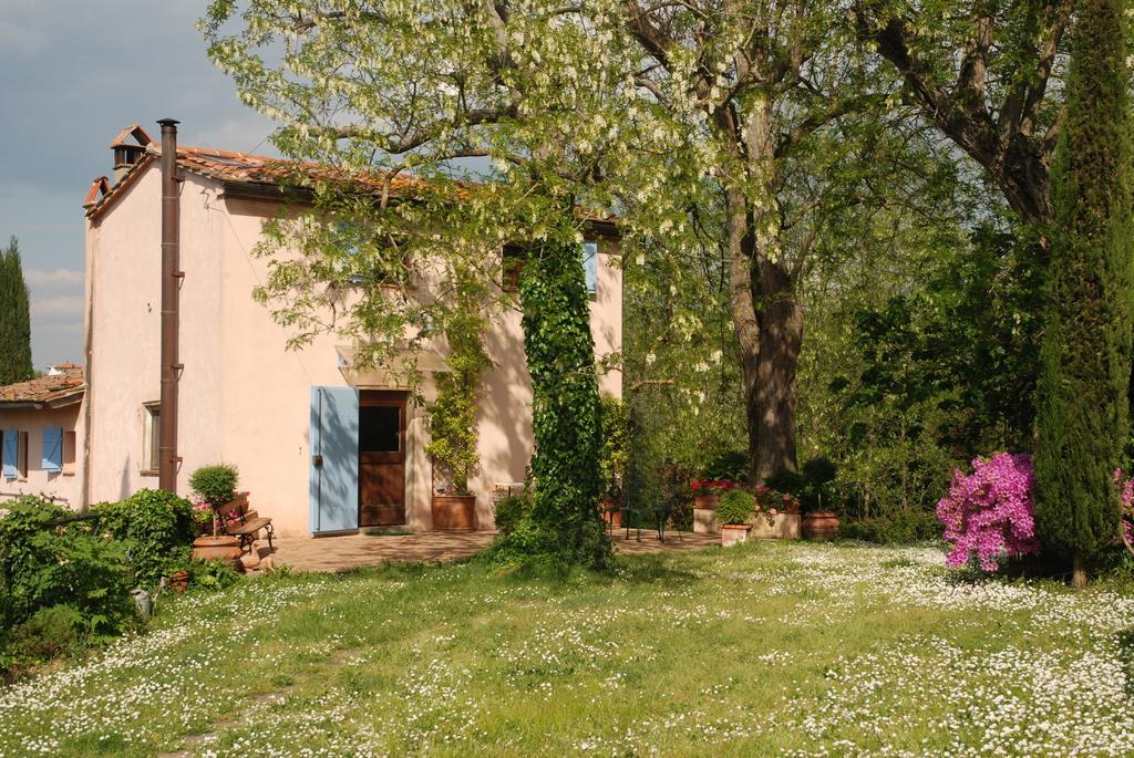 Appartamento Con Patio Privato E Giardino Tra Pisa E Firenze Palaia Quarto foto